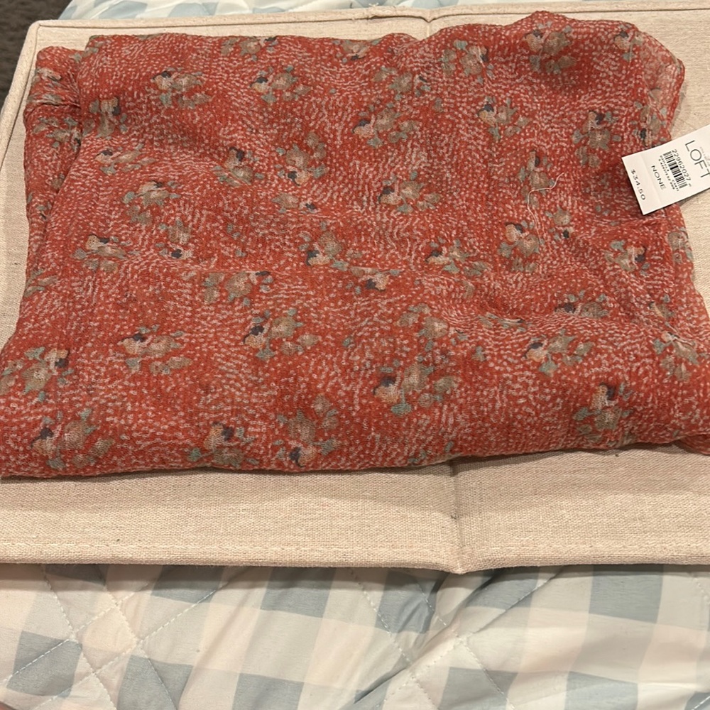 Gorgeous Ann Taylor Loft Infinity Scarf, Brand New!!